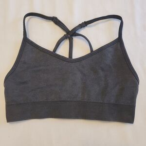 Aerie Offline Sports Bra Womens Medium Gray Activewear Yoga Gym Athleisure